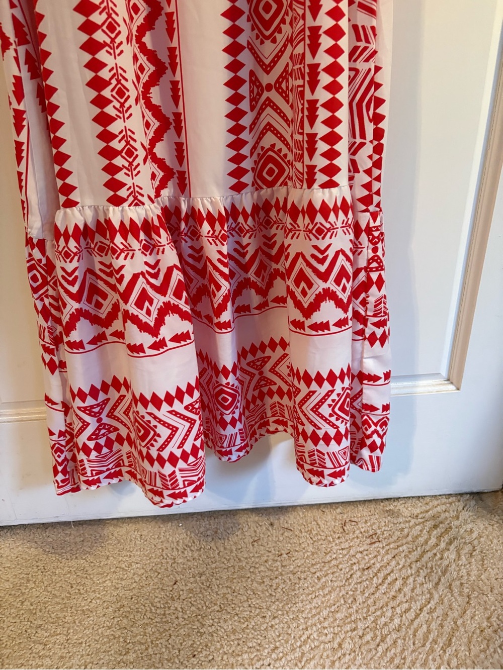 Red and White Sleeveless Maxi Dress - Spaghetti Strap Summer Style - Picture 7 of 9